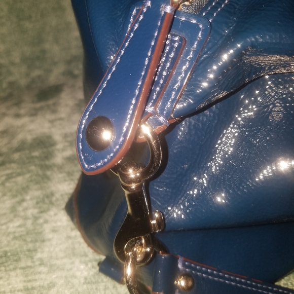 🔇 Sale $30 Coach Satchel - Picture 13 of 16